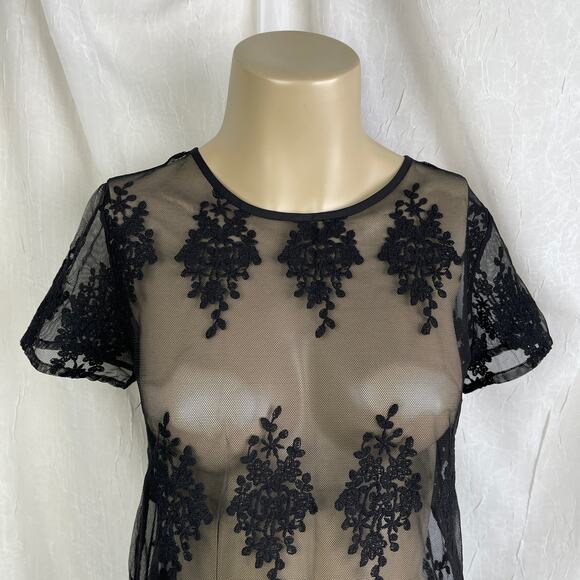 Black Sheer Mesh Knit Lace T Shirt Scalloped Hem Forever 21 Size Small - Picture 2 of 16